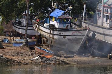 01 River_Sal_Cruise,_Goa_DSC7020_b_H600